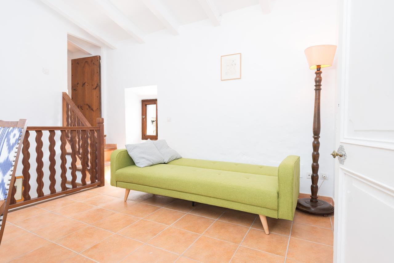 Besso Mancor De La Vall Villa